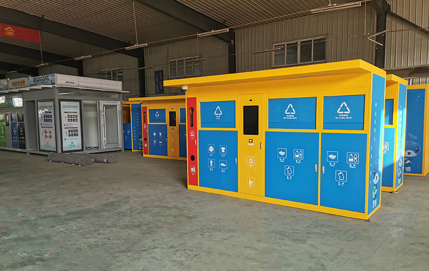 我們每個(gè)人都應(yīng)該有保護(hù)環(huán)境的觀念，智能垃圾箱起到關(guān)鍵作用